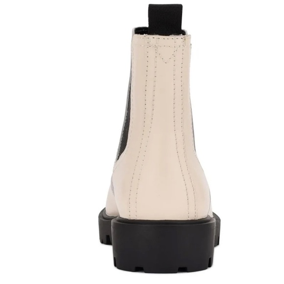 Nine West Womens Yeeps Leather Pull On Chelsea Boots Size 12M - Picture 2 of 4